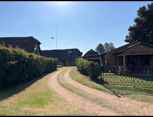 FARM FOR SALE IN BLUE HILLS